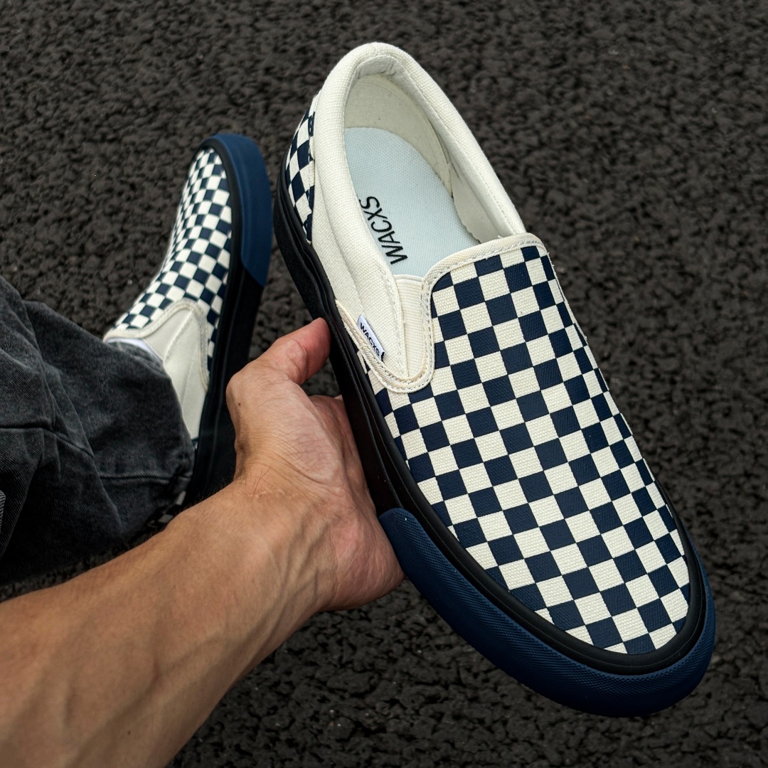 Blauw-wit geruite slip-on lazy - Adidas Shoes Superstar recensie en prijs